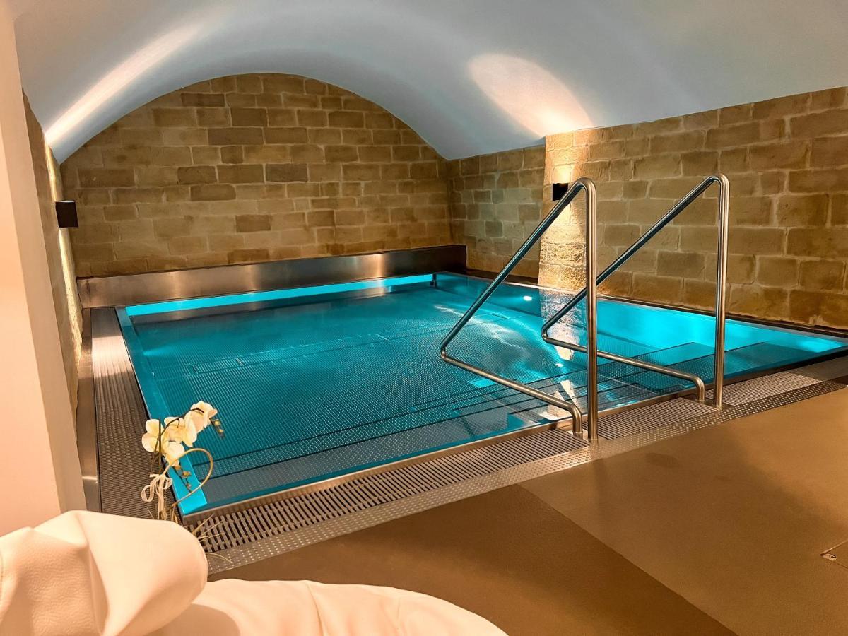 Moderne Altbauwohnung Im Zentrum Von Bern Mit Wellness 외부 사진